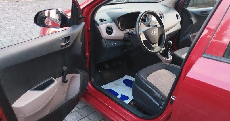 Hyundai i10 cena 19900 przebieg: 156000, rok produkcji 2013 z Lubliniec małe 92